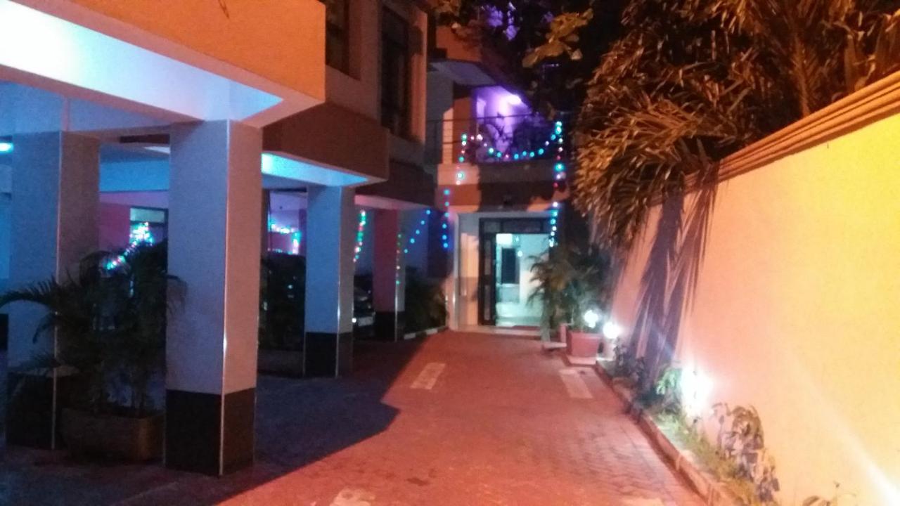 Ayodya Suites Nyali Nyali Beach Екстериор снимка